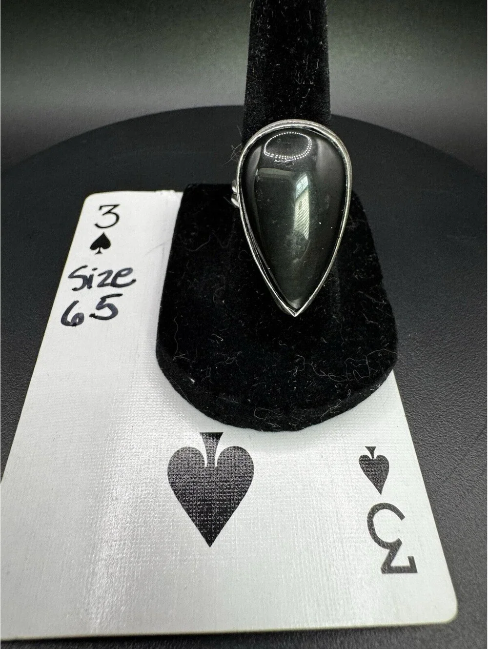 Black Teardrop Statement Ring Silver Tone Bezel Split Shank Size 6.5 Statement